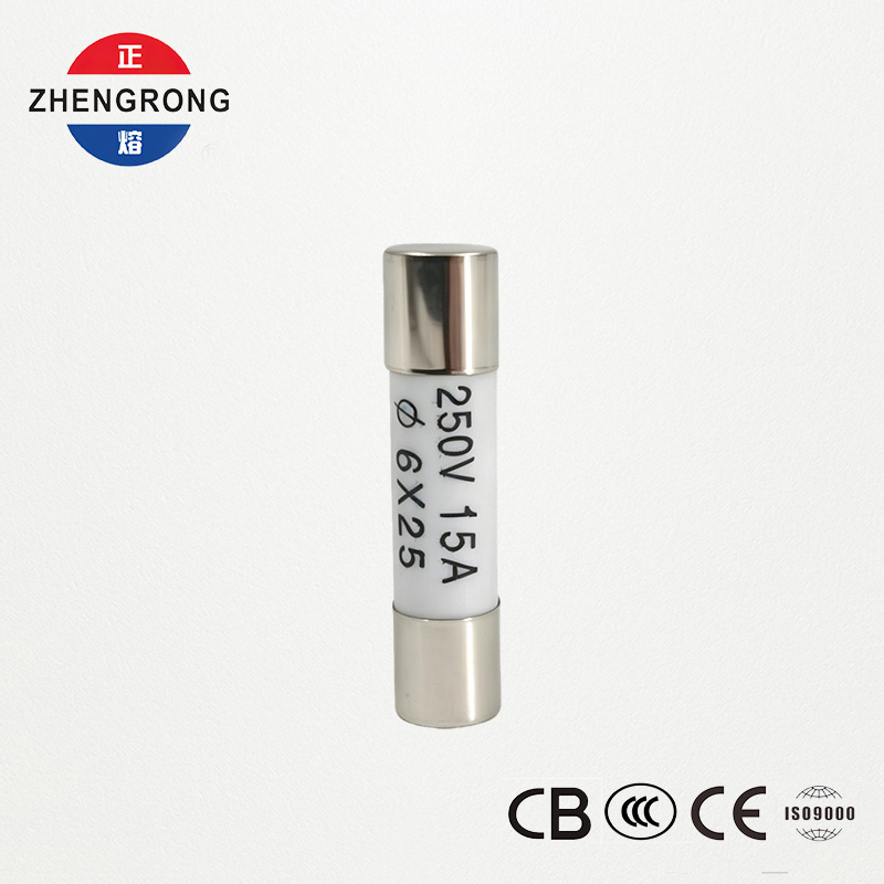 Siguranțe de înaltă performanță 6*25mm R057 15A pentru cumpărători în vrac