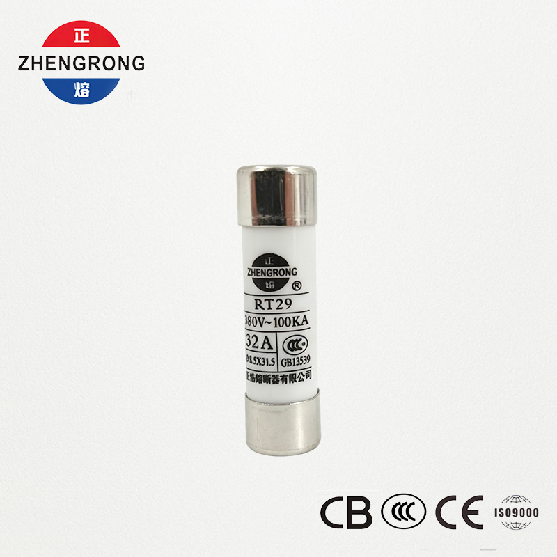 Comert cu ridicata 8,5*31,5 R014 32A sigurante personalizabile
